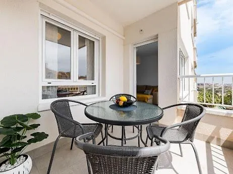 Apartament Summer Campoamor